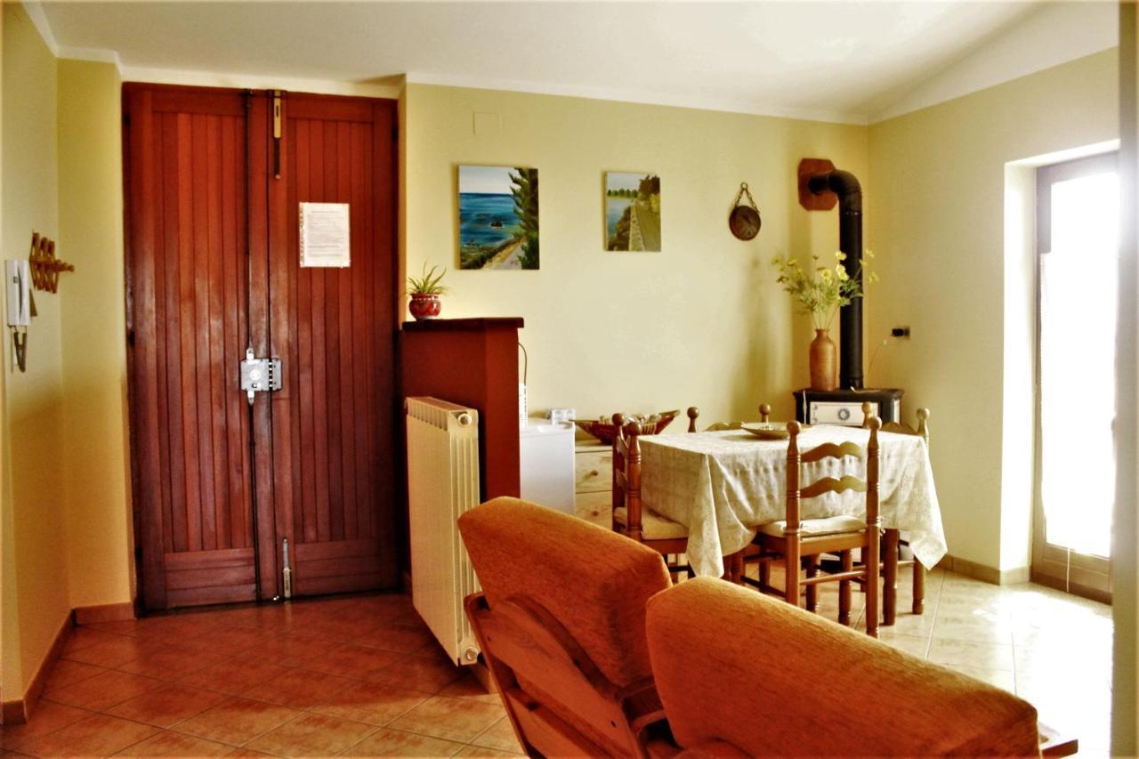 Mansarda Fiorita Bed & Breakfast Abatemarco Ngoại thất bức ảnh
