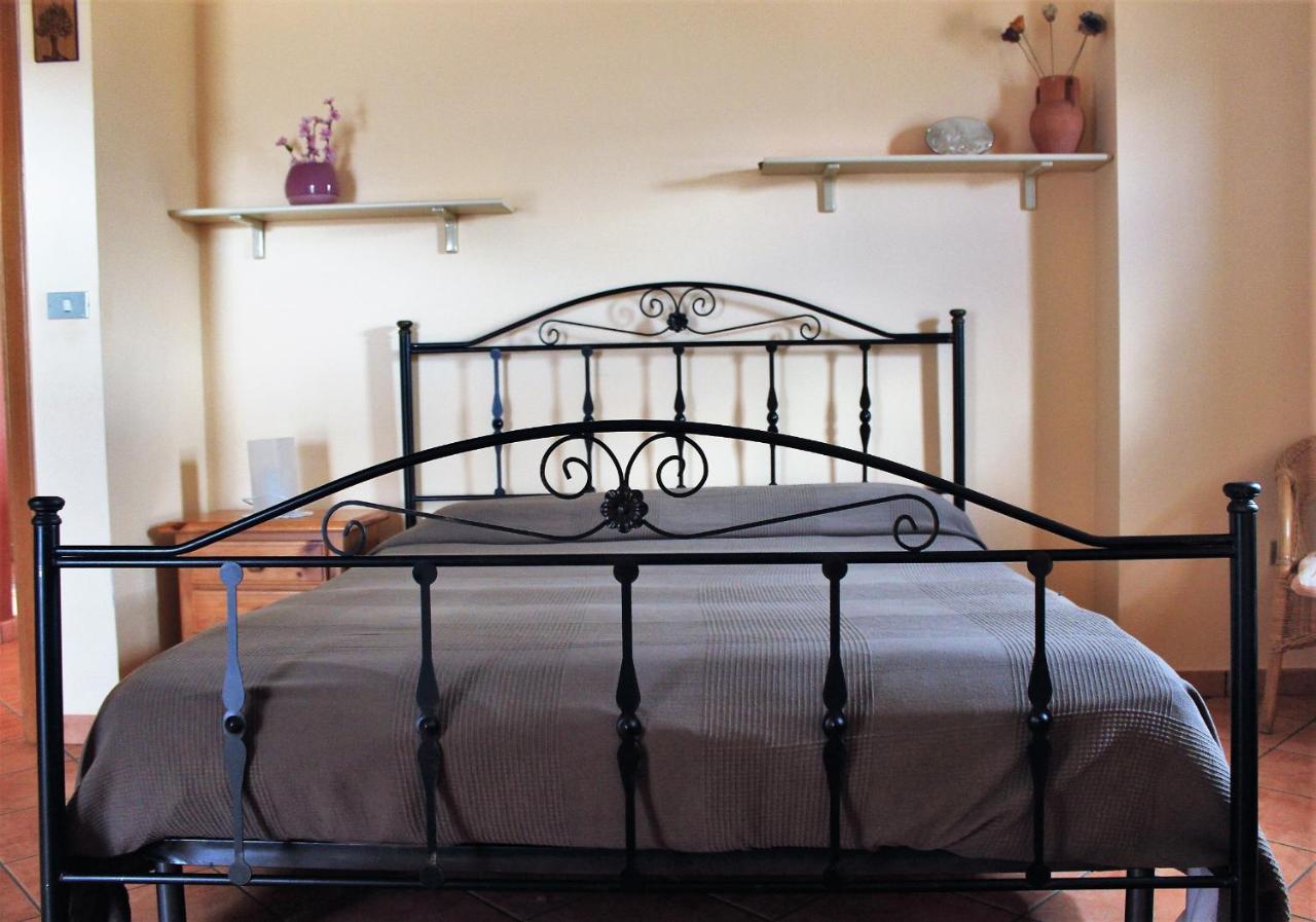 Mansarda Fiorita Bed & Breakfast Abatemarco Ngoại thất bức ảnh